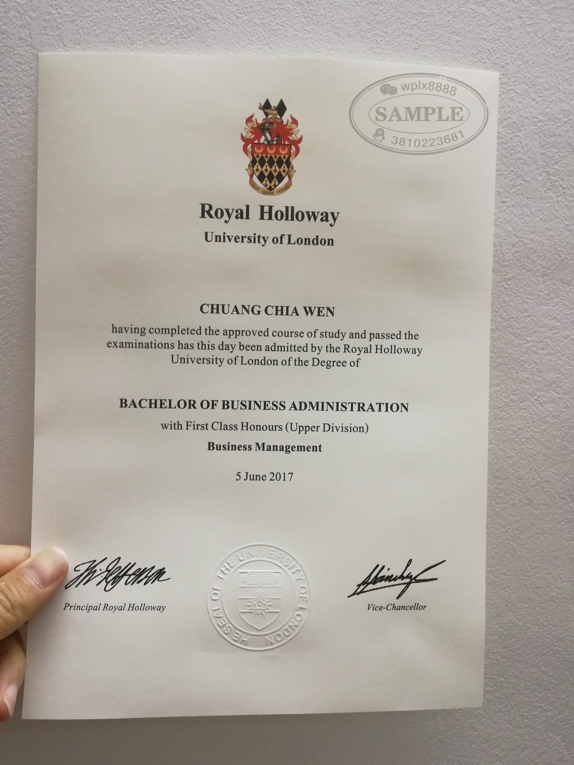英国伦敦大学皇家霍洛威学院工商管理学士学位证书案例