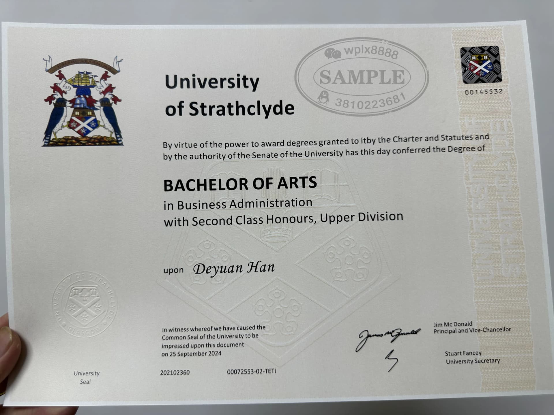 英国思克莱德大学工商管理荣誉学士学位证书案例