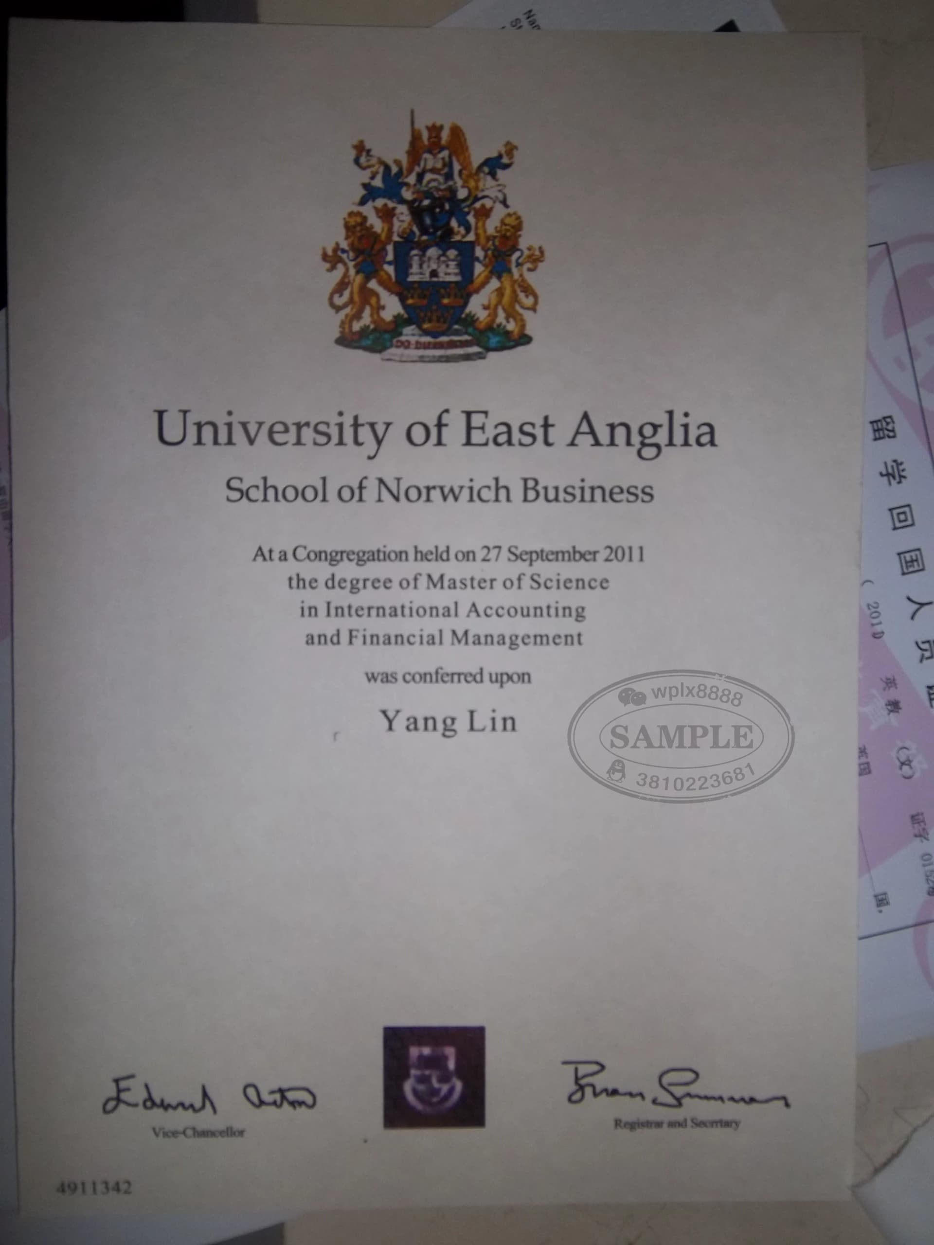 英国东安格利亚大学会计与金融管理硕士毕业证学位证样本