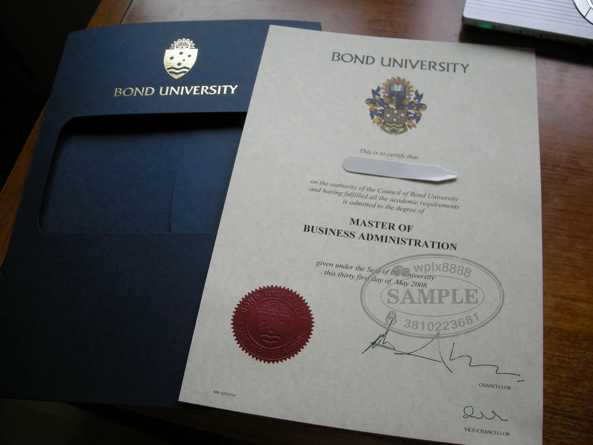 澳大利亚邦德大学MBA硕士毕业证学位证及原版封皮 澳大利亚邦德大学MBA硕士毕业证学位证及原版封皮