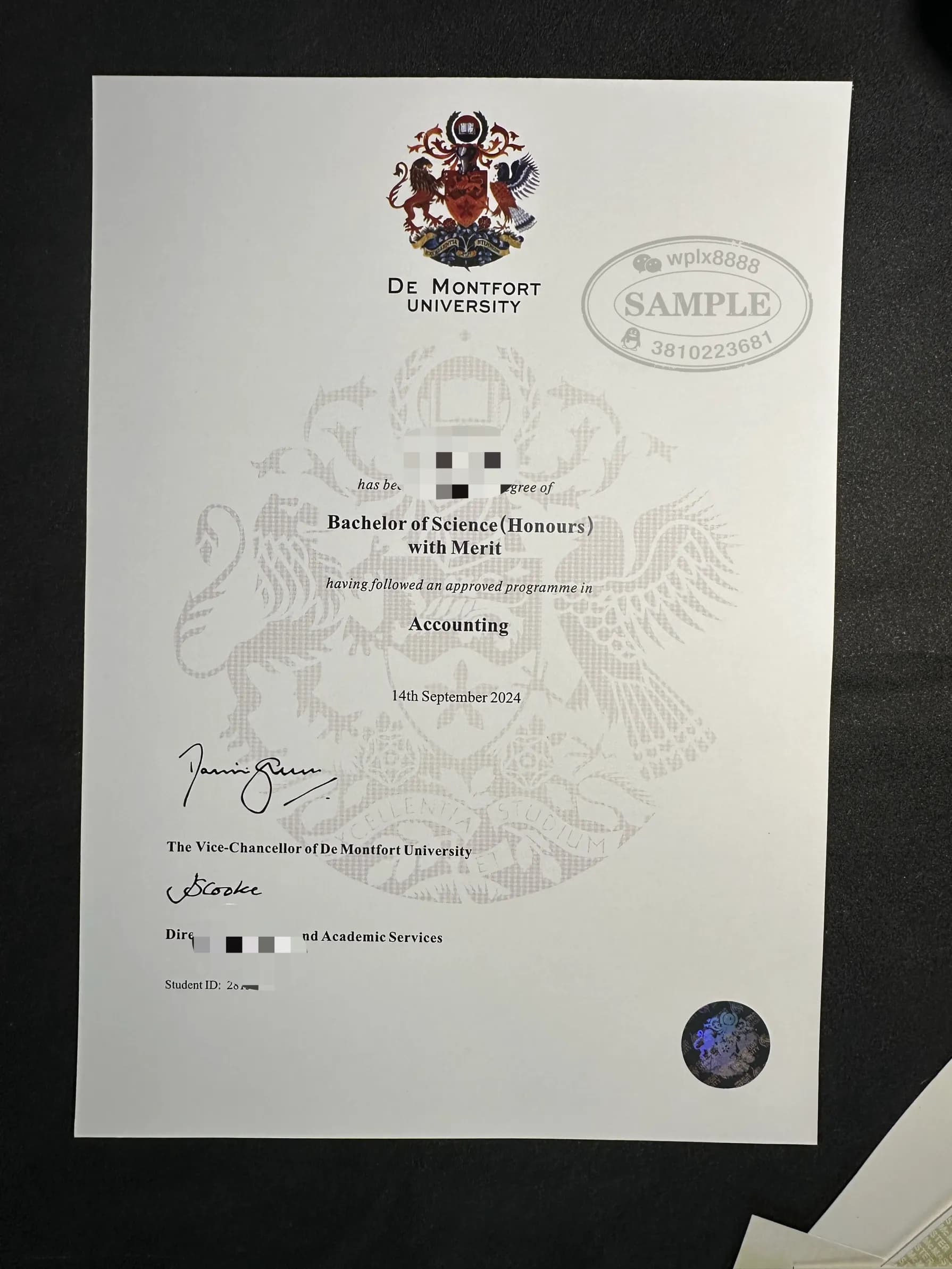 英国德蒙福德大学会计学理学学士学位证书案例 英国德蒙福德大学会计学理学学士学位证书案例
