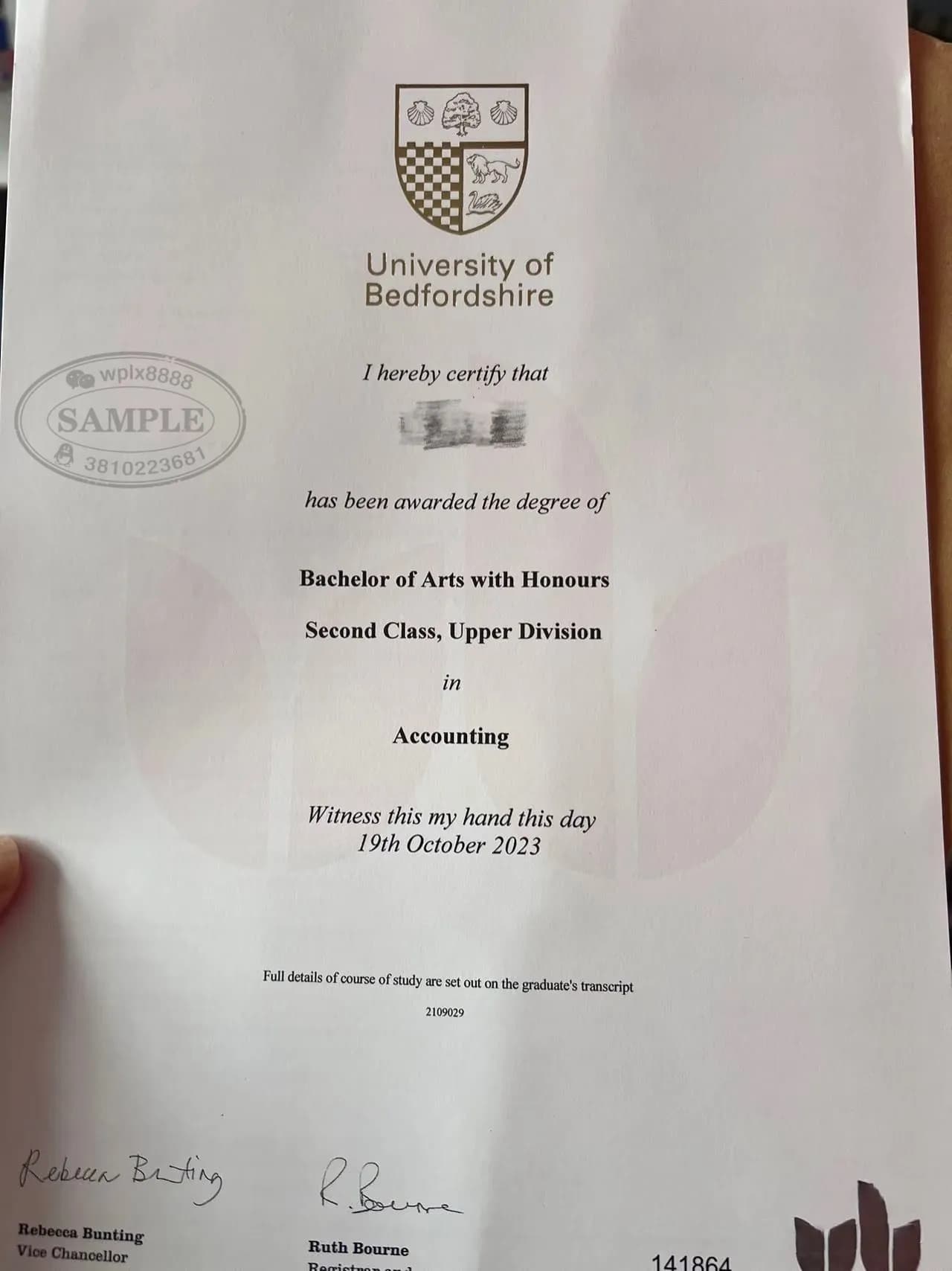 英国贝德福德大学会计专业荣誉学士学位证样本 英国贝德福德大学会计专业荣誉学士学位证样本
