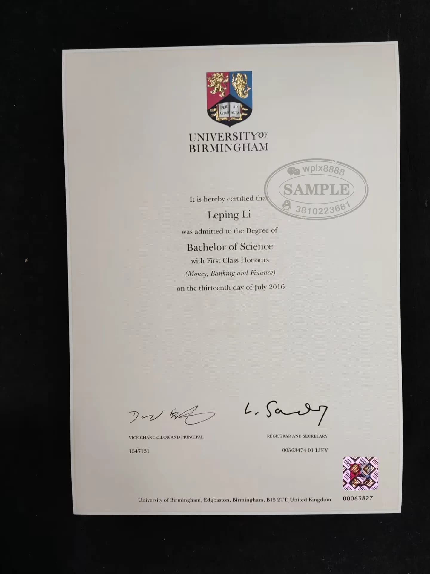 英国伯明翰大学毕业证样本:理学学士学位证书(金融专业) 英国伯明翰大学毕业证样本:理学学士学位证书(金融专业)