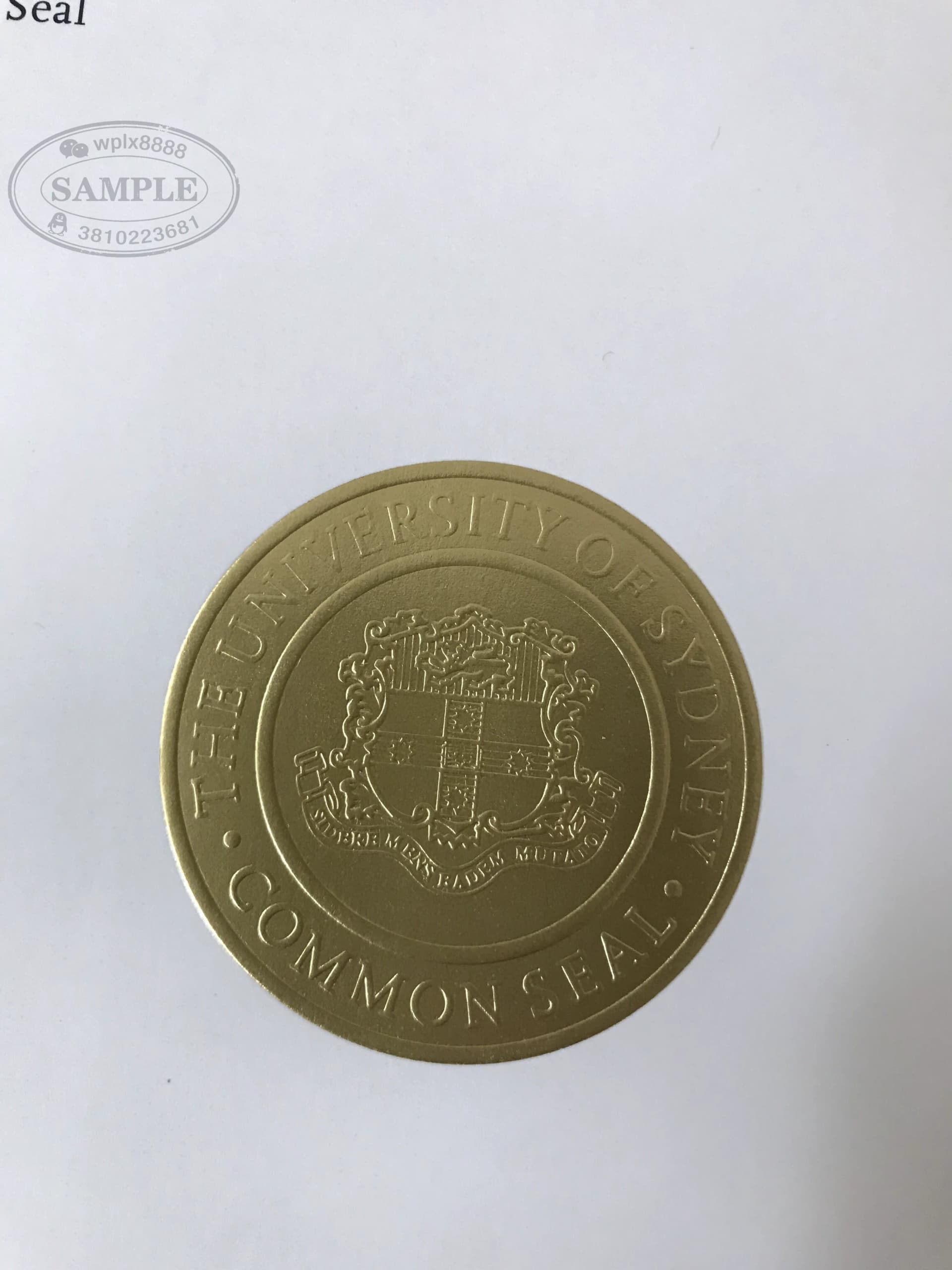 澳洲悉尼大学学位证烫金钢印防伪细节 澳洲悉尼大学学位证烫金钢印防伪细节