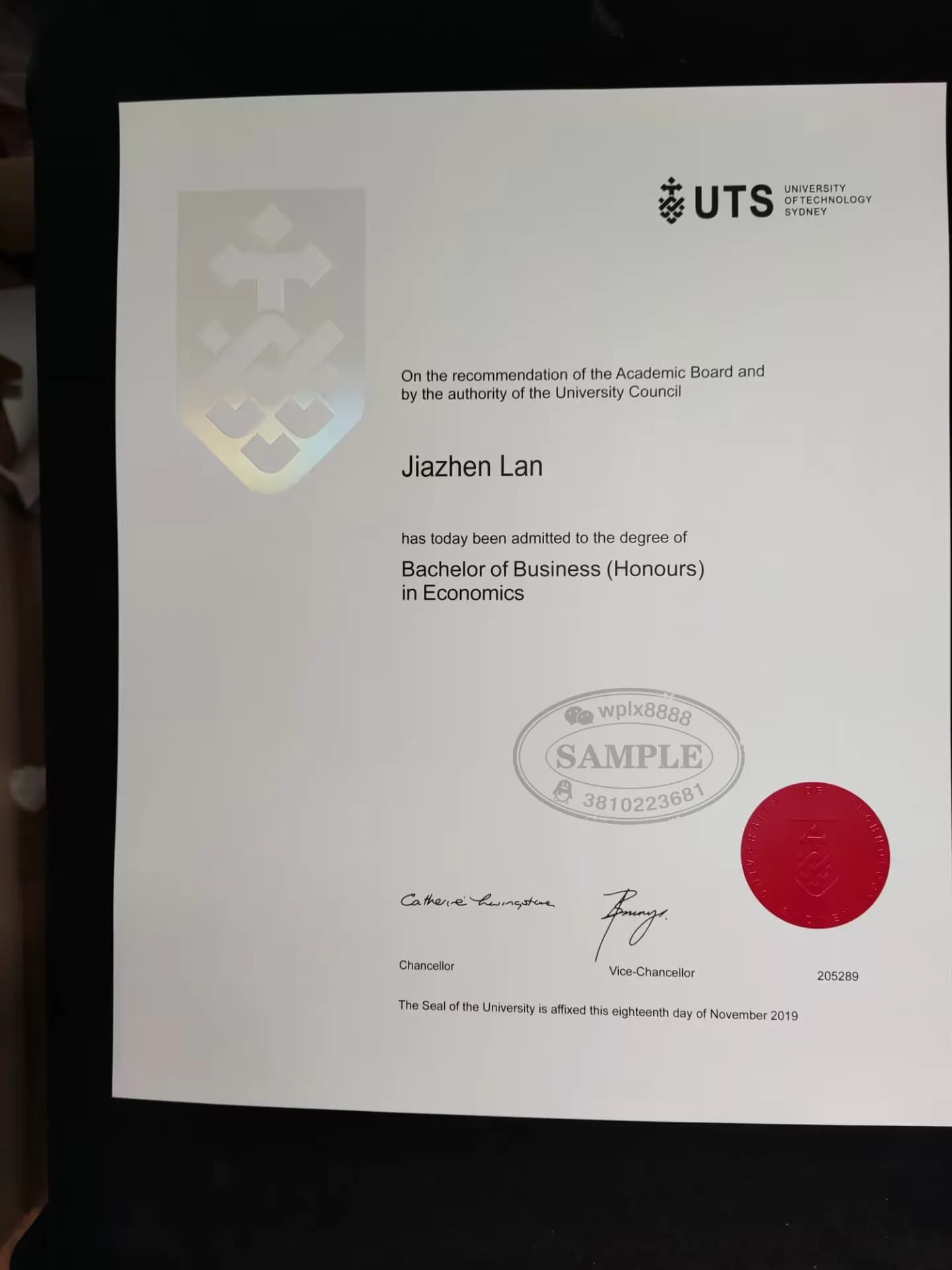 澳大利亚悉尼科技大学UTS商学荣誉学士毕业证样本 澳大利亚悉尼科技大学UTS商学荣誉学士毕业证样本